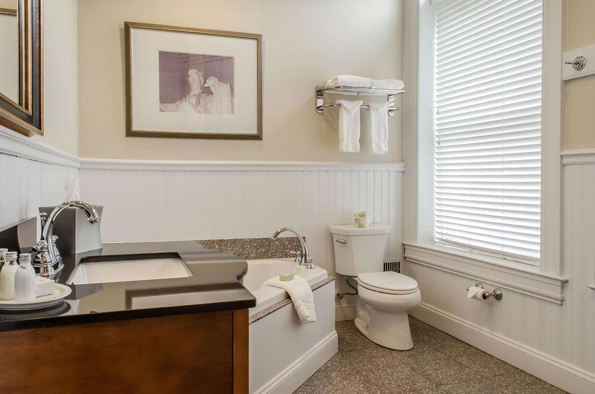 The Federal Pointe Inn Gettysburg, Ascend Hotel Collection מראה חיצוני תמונה